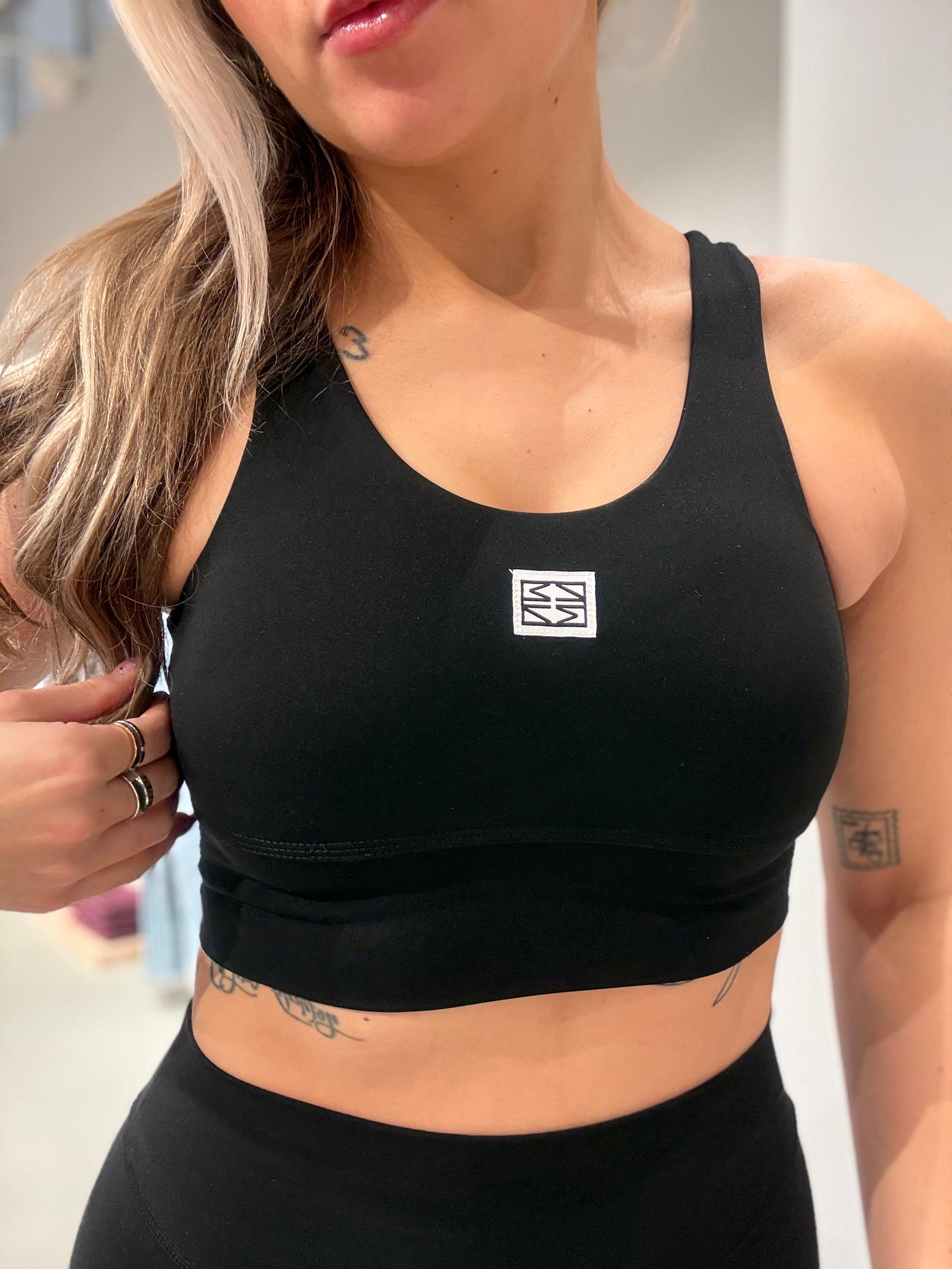 NMCARLIE Top - Black